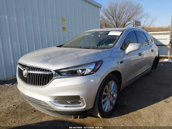 5GAERBKW4LJ217124 2020 BUICK ENCLAVE - Image 2
