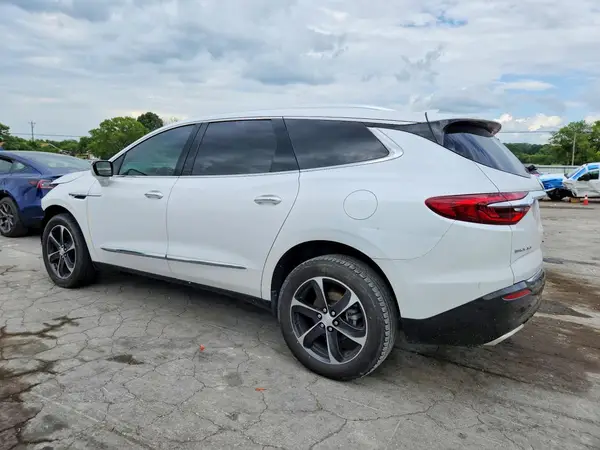5GAERBKW4MJ171117 2021 BUICK ENCLAVE - Image 2