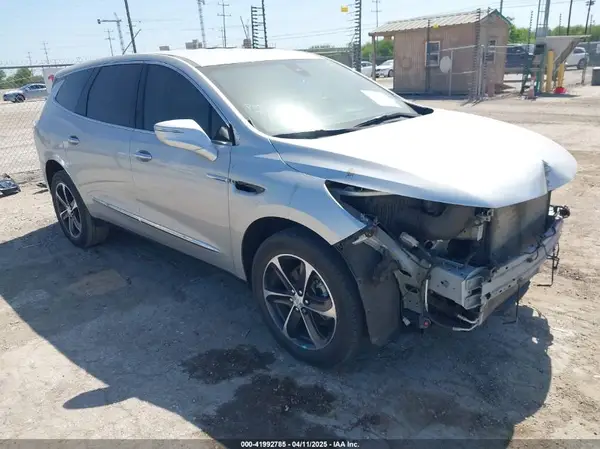 5GAERBKW4NJ152164 2022 BUICK ENCLAVE - Image 1