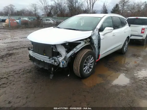 5GAERBKW4NJ184547 2022 BUICK ENCLAVE - Image 2