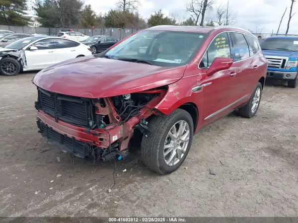 5GAERBKW4PJ223415 2023 BUICK ENCLAVE - Image 2