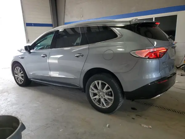 5GAERBKW4RJ102922 2024 BUICK ENCLAVE - Image 2