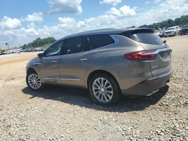 5GAERBKW5JJ140258 2018 BUICK ENCLAVE - Image 2