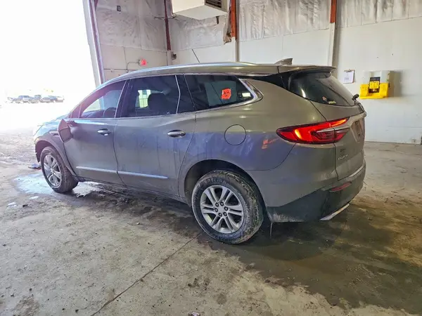 5GAERBKW5JJ140809 2018 BUICK ENCLAVE - Image 2
