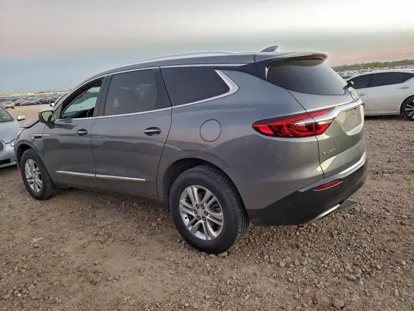 5GAERBKW5JJ147095 2018 BUICK ENCLAVE - Image 2