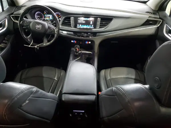 5GAERBKW5JJ172790 2018 BUICK ENCLAVE - Image 8