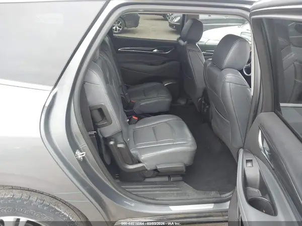 5GAERBKW5JJ209286 2018 BUICK ENCLAVE - Image 8