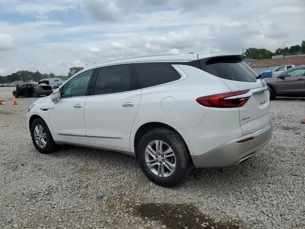 5GAERBKW5JJ242305 2018 BUICK ENCLAVE - Image 2