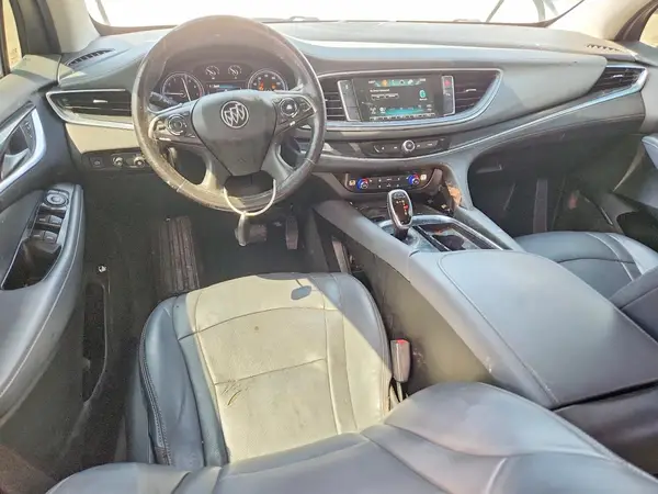 5GAERBKW5JJ256477 2018 BUICK ENCLAVE - Image 8
