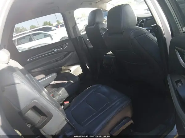 5GAERBKW5JJ267303 2018 BUICK ENCLAVE - Image 8