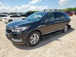 5GAERBKW5JJ267477 2018 BUICK ENCLAVE