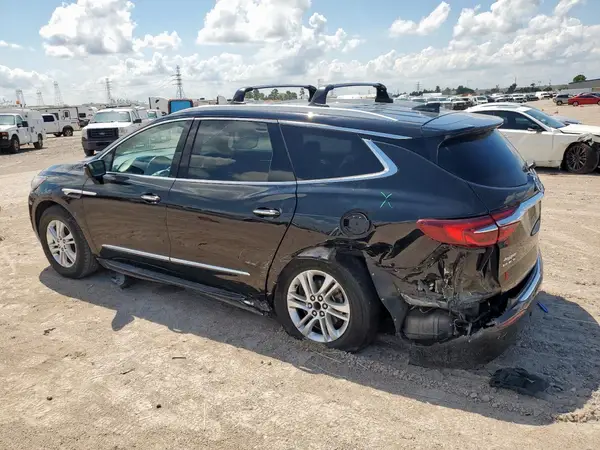 5GAERBKW5JJ267477 2018 BUICK ENCLAVE - Image 2