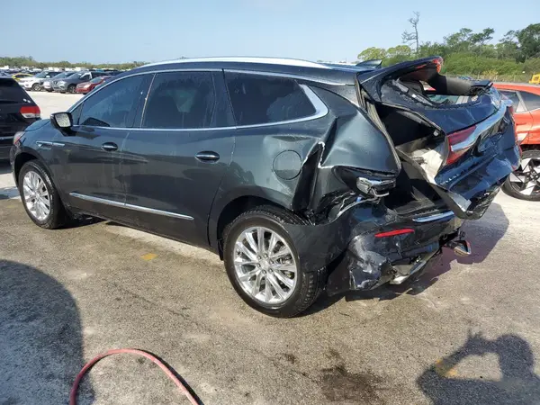 5GAERBKW5LJ315322 2020 BUICK ENCLAVE - Image 2
