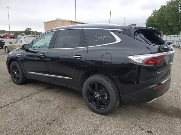 5GAERBKW5RJ114352 2024 BUICK ENCLAVE - Image 2