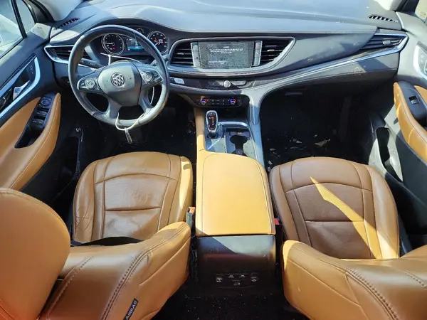 5GAERBKW6JJ132198 2018 BUICK ENCLAVE - Image 8