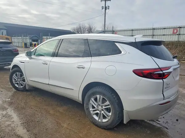 5GAERBKW6JJ139426 2018 BUICK ENCLAVE - Image 2