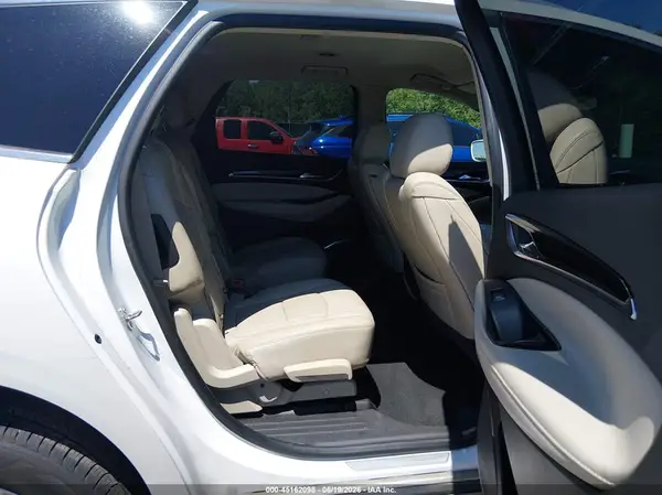 5GAERBKW6JJ142133 2018 BUICK ENCLAVE - Image 8