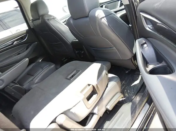 5GAERBKW6JJ161992 2018 BUICK ENCLAVE - Image 8