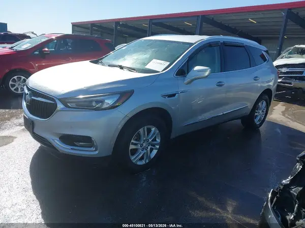 5GAERBKW6JJ201889 2018 BUICK ENCLAVE - Image 2