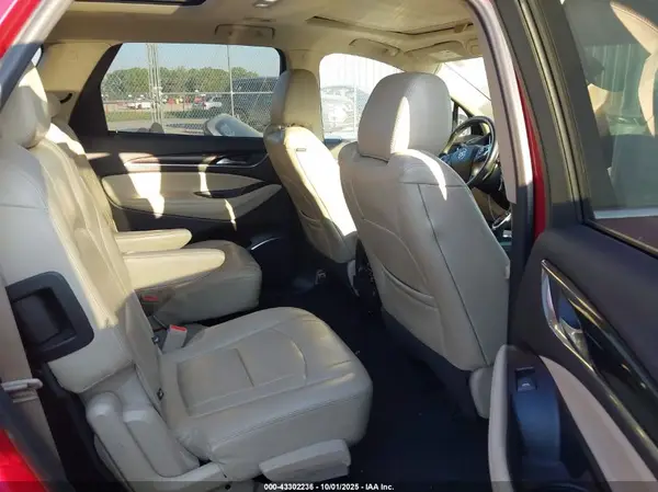 5GAERBKW6JJ225982 2018 BUICK ENCLAVE - Image 8