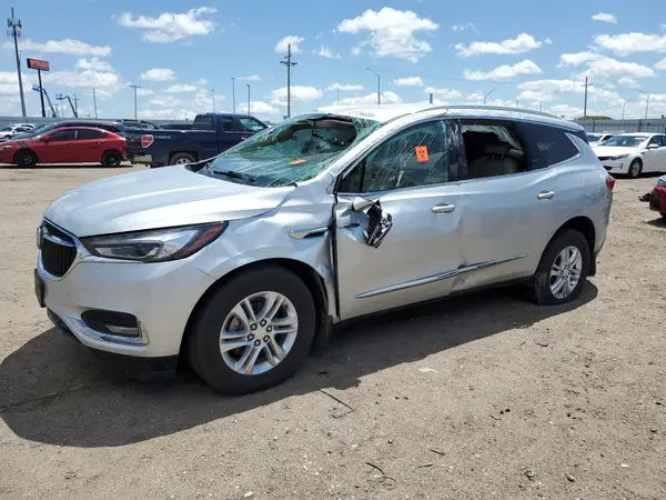 5GAERBKW6JJ228882 2018 BUICK ENCLAVE - Image 1