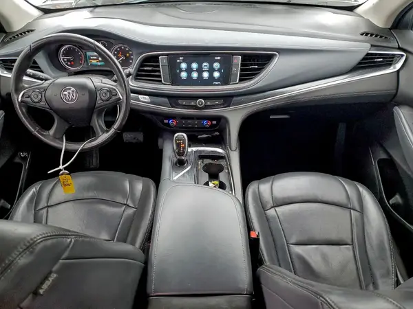 5GAERBKW6JJ230535 2018 BUICK ENCLAVE - Image 8