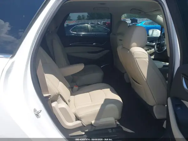 5GAERBKW6JJ269139 2018 BUICK ENCLAVE - Image 8