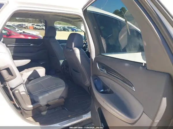 5GAERBKW6KJ111031 2019 BUICK ENCLAVE - Image 8