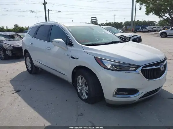 5GAERBKW6KJ303162 2019 BUICK ENCLAVE - Image 1