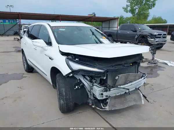 5GAERBKW6NJ113463 2022 BUICK ENCLAVE - Image 1