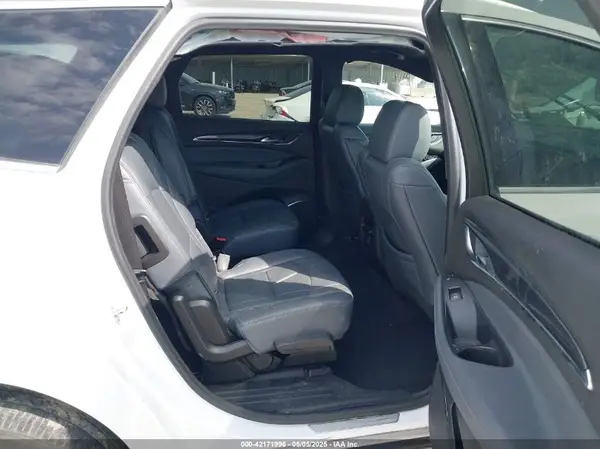 5GAERBKW6NJ113463 2022 BUICK ENCLAVE - Image 8