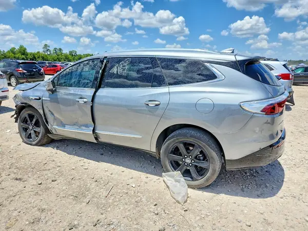 5GAERBKW6RJ122573 2024 BUICK ENCLAVE - Image 2