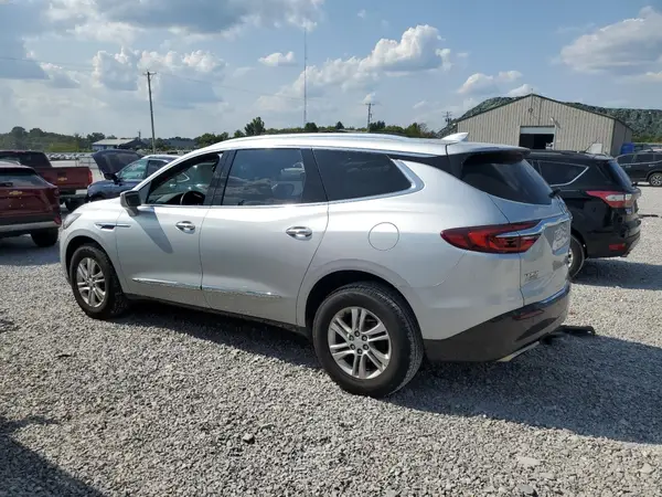 5GAERBKW7JJ127091 2018 BUICK ENCLAVE - Image 2