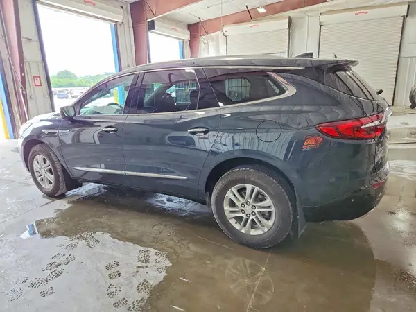 5GAERBKW7JJ197223 2018 BUICK ENCLAVE - Image 2