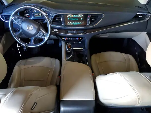 5GAERBKW7JJ212755 2018 BUICK ENCLAVE - Image 8