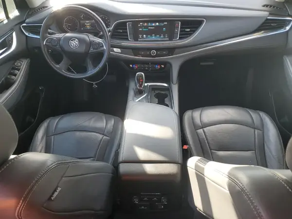 5GAERBKW7JJ241477 2018 BUICK ENCLAVE - Image 8