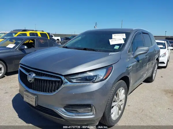 5GAERBKW7KJ316583 2019 BUICK ENCLAVE - Image 2