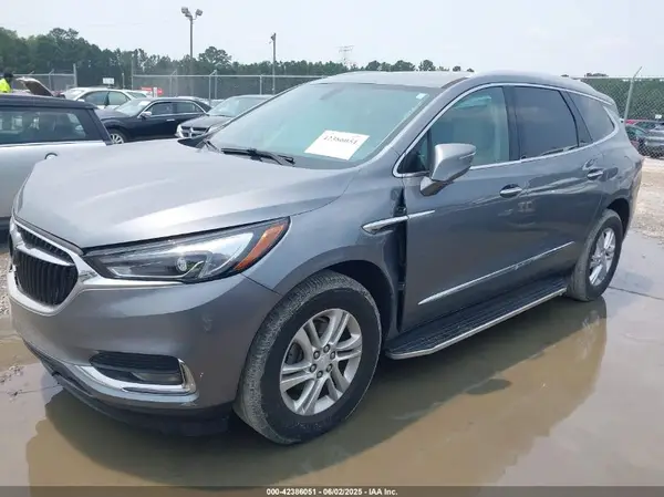 5GAERBKW7LJ225962 2020 BUICK ENCLAVE - Image 2
