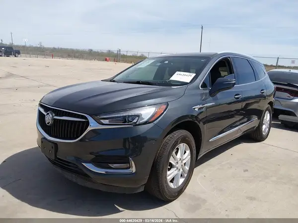 5GAERBKW7LJ295056 2020 BUICK ENCLAVE - Image 2