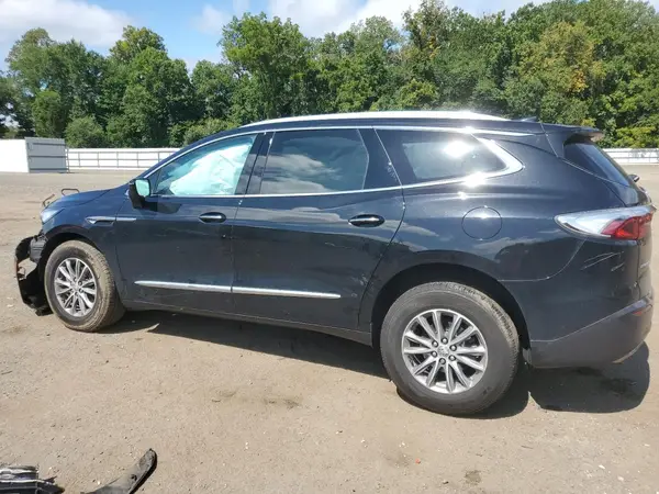 5GAERBKW7PJ111451 2023 BUICK ENCLAVE - Image 2