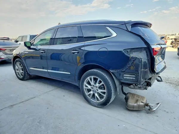 5GAERBKW7PJ125656 2023 BUICK ENCLAVE - Image 2