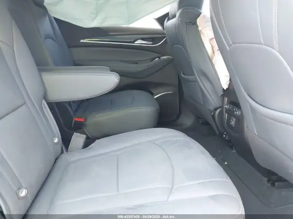 5GAERBKW7PJ218225 2023 BUICK ENCLAVE - Image 8