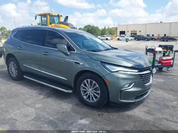 5GAERBKW7RJ102915 2024 BUICK ENCLAVE - Image 1