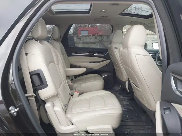 5GAERBKW8JJ142554 2018 BUICK ENCLAVE - Image 8