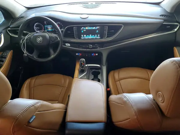 5GAERBKW8JJ163677 2018 BUICK ENCLAVE - Image 8