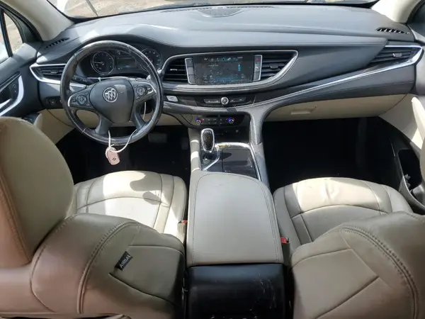 5GAERBKW8JJ170967 2018 BUICK ENCLAVE - Image 8