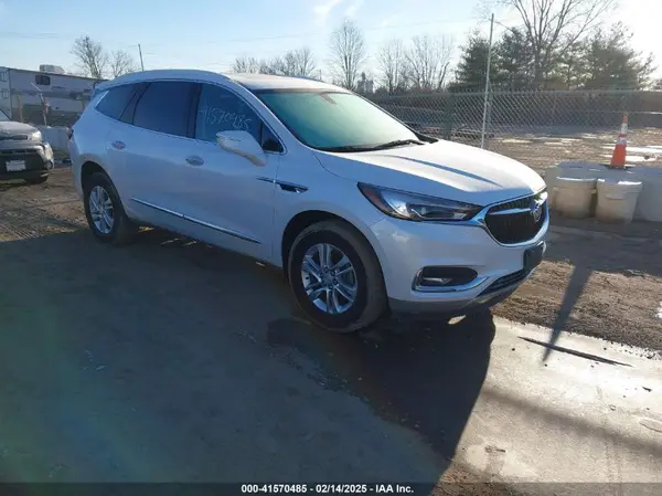 5GAERBKW8JJ180236 2018 BUICK ENCLAVE - Image 1