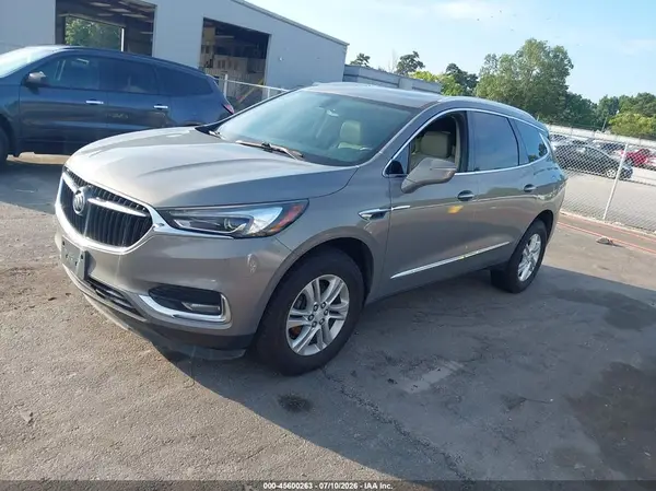 5GAERBKW8JJ191138 2018 BUICK ENCLAVE - Image 2