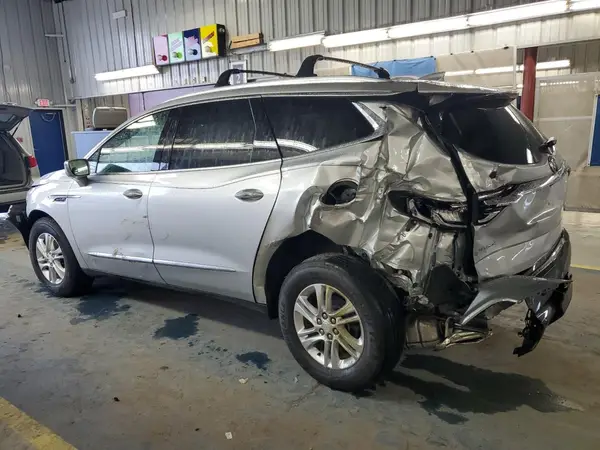 5GAERBKW8JJ216376 2018 BUICK ENCLAVE - Image 2