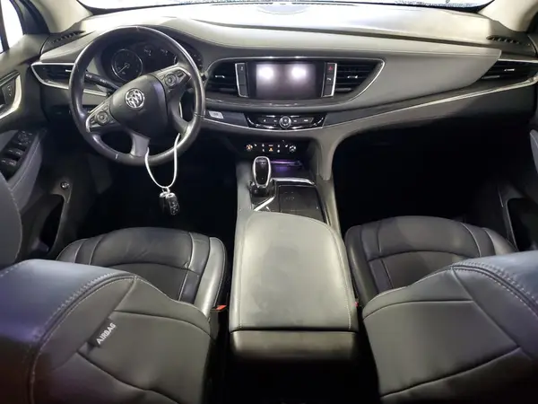 5GAERBKW8JJ216376 2018 BUICK ENCLAVE - Image 8